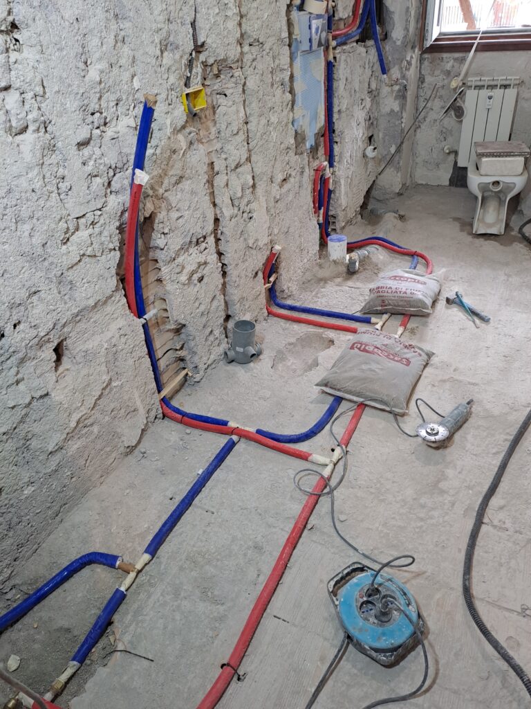 IMPIANTI IDRAULICI, TERMICI E GAS A ROMA Impianto idrico sanitario